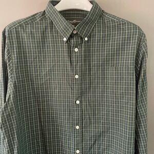 Eddie Bauer Mens TXL Green Plaid Wrinkle Resistant Relaxed Fit Button Down Shirt